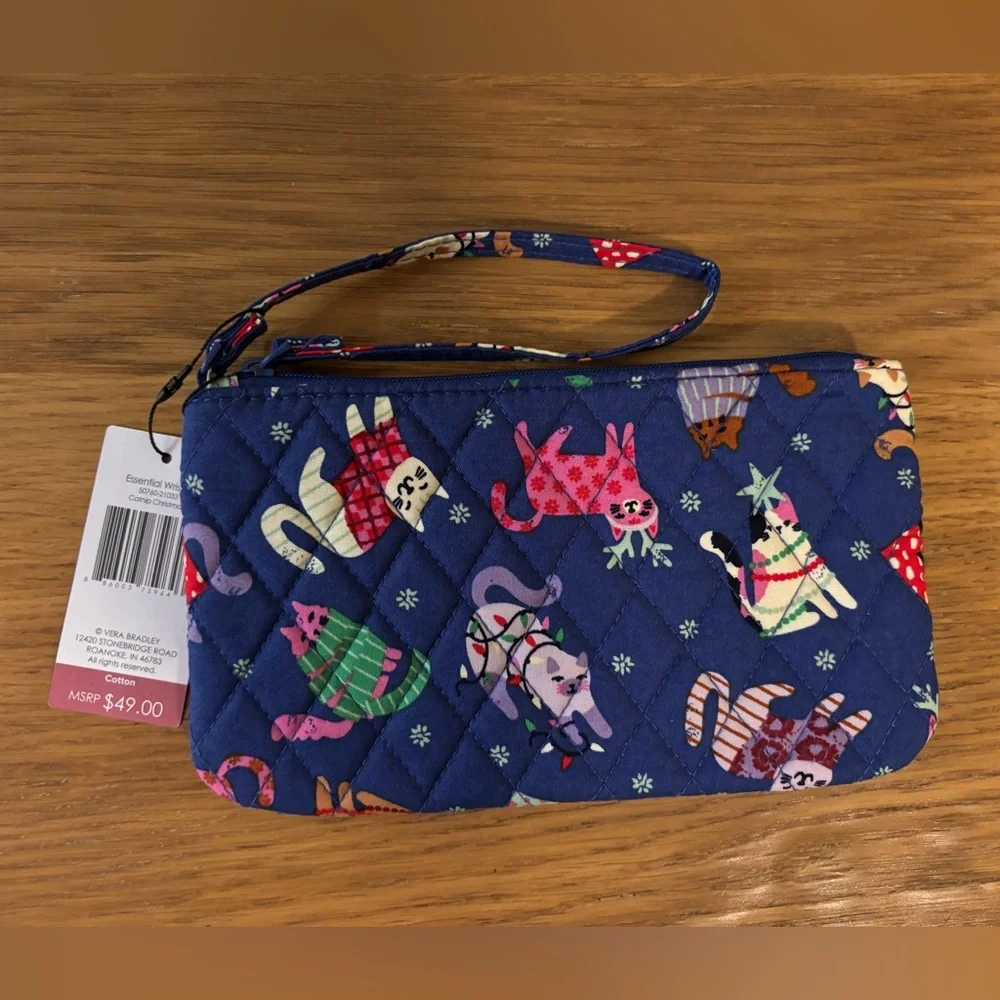 Vera Bradley Outlet Essential Holiday Cats Print Quilted Wristlet NWT
